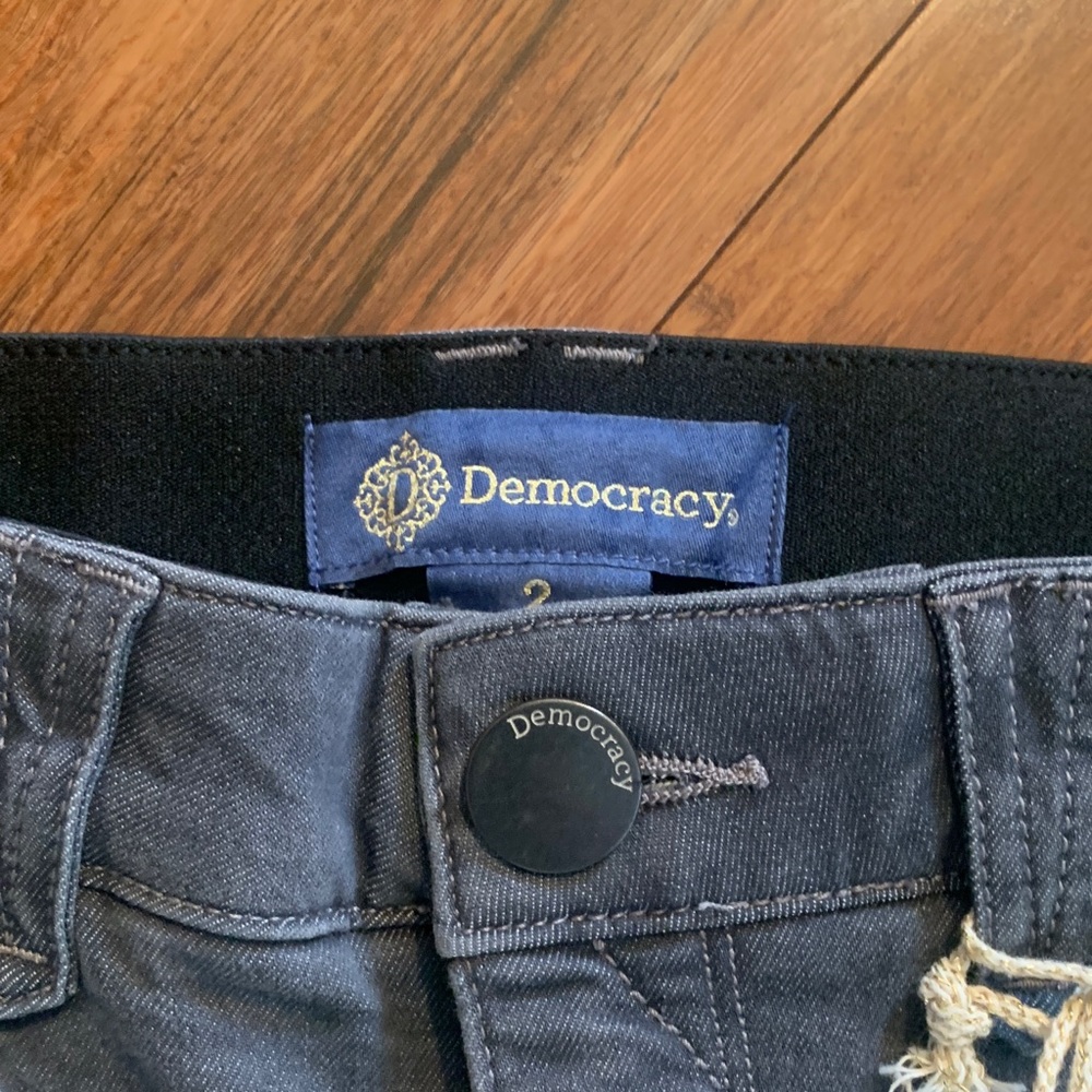 Democracy Charcoal Jeggings - Picture 3 of 7